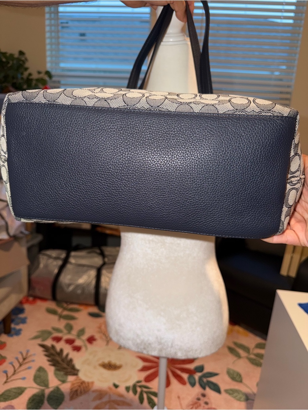 NWOT Coach Navy and Gray Signature Jacquard Tote and matching Wallet - Picture 4 of 9